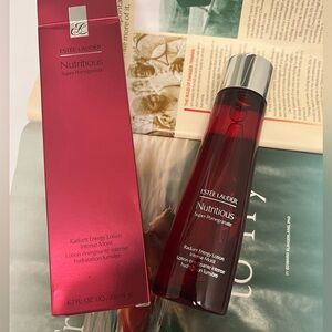 Estée Lauder nutritious radiant vitality energy lotion/moist/NWB batch code B94